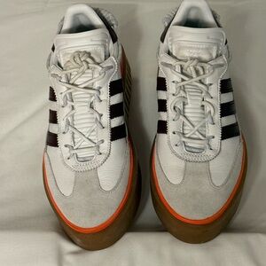Adidas Women's White and Orange Sneakers with maroon Stripes